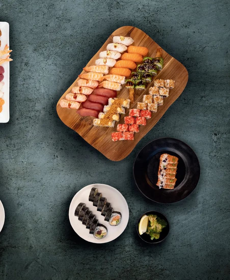 Table for 4, 70 bitar – sushilåda från Aqua Sushi i Malmö